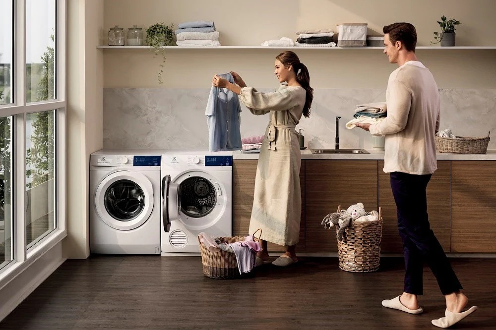 advantages of replacing both washing machine and dryer together
