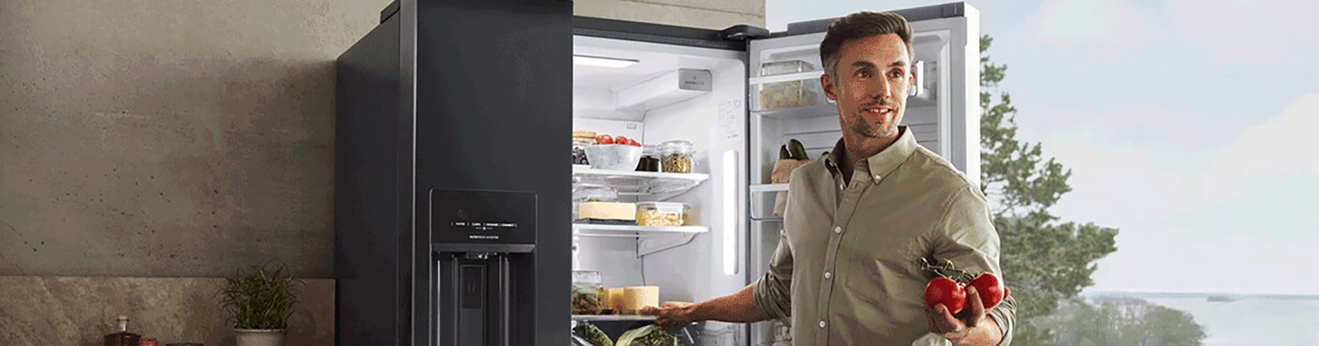 Tips for Thoroughly Cleaning a Refrigerator Both Inside and Out