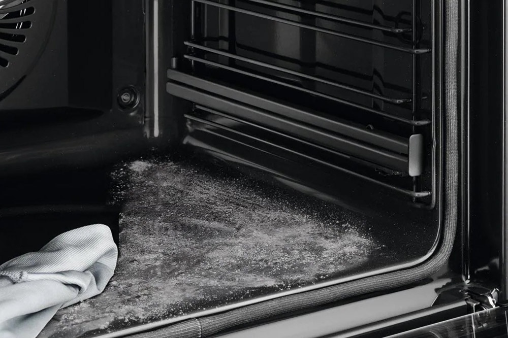 clean-oven-image-4-1000.jpg