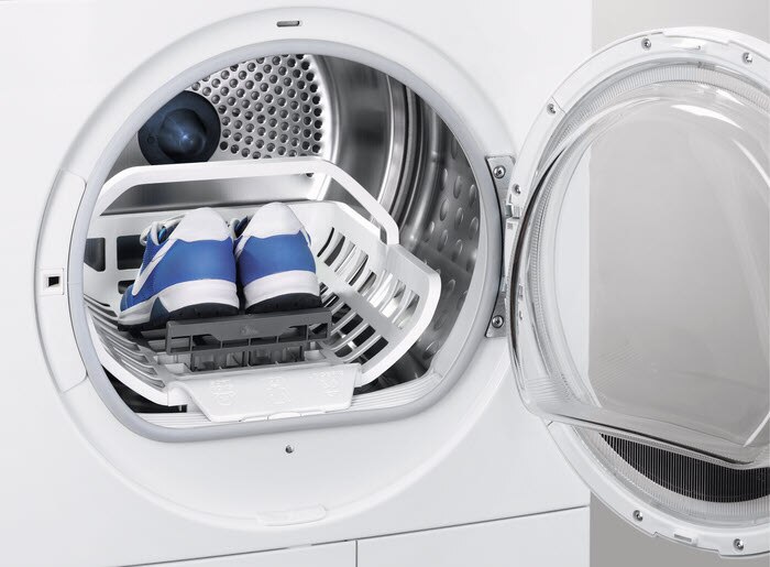 How to wash shoes in the washing machine | Electrolux Malaysia
