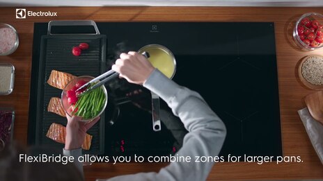 90cm UltimateTaste 700 built-in induction hob with 5 cooking zones