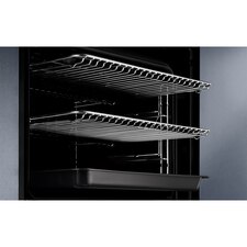 60cm UltimateTaste 700 built-in single oven with 72L capacity