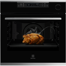 60cm UltimateTaste 700 built-in single oven with 72L capacity