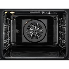 60cm UltimateTaste 500 built-in pyrolytic oven with 72L capacity