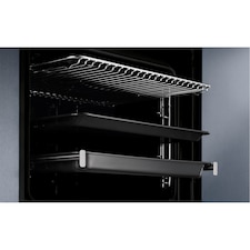 60cm UltimateTaste 500 built-in single oven with 72L capacity