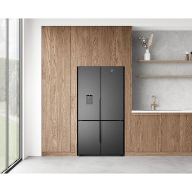 562L UltimateTaste 700 french door refrigerator