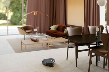 5 things to consider before buying a robot vacuum cleaner for cat owners