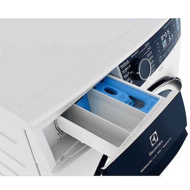 10/7kg UltimateCare 700 washer dryer