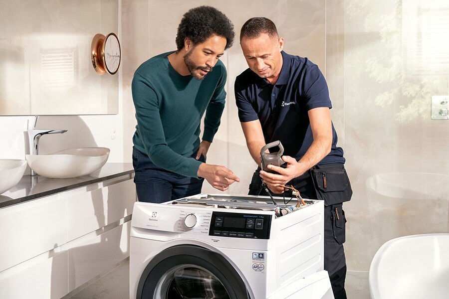 Basic air conditioner cleaning at home Electrolux Malaysia